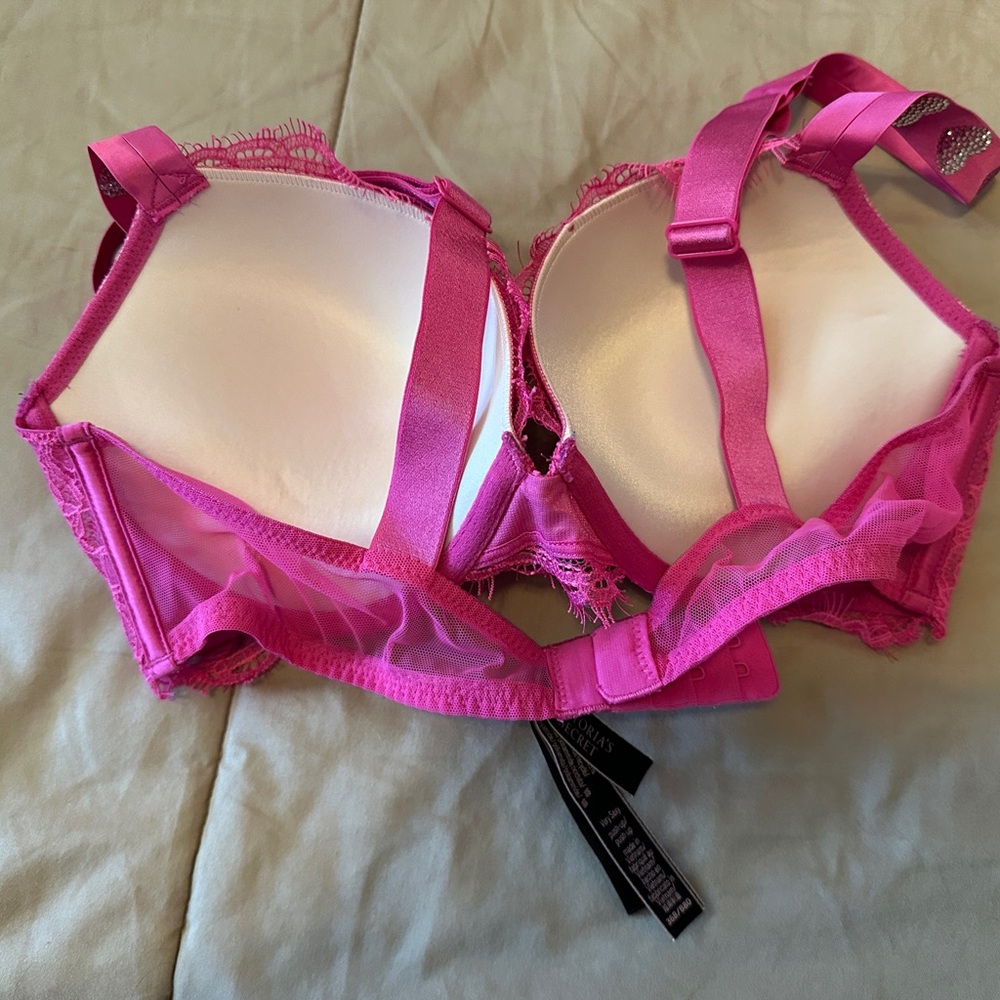 Victoria's Secret Hot Pink Lace Push-Up Bra with Heart-Strap Accents - Picture 2 of 2